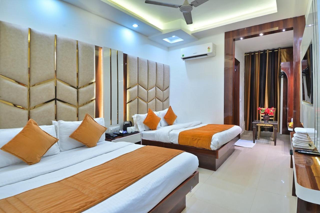 Hotel Star Villa - Budget Friendly Nové Dillí Exteriér fotografie