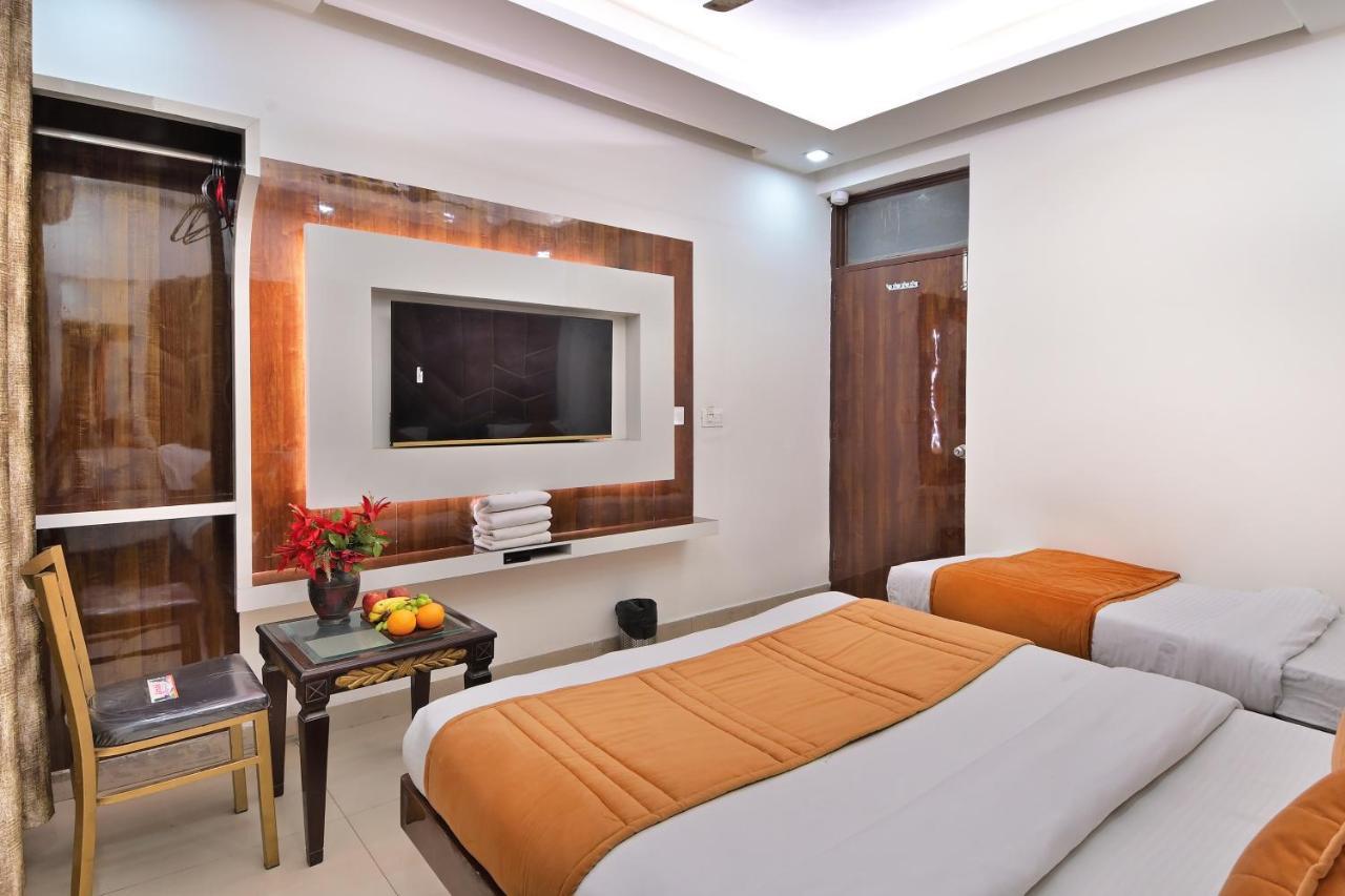 Hotel Star Villa - Budget Friendly Nové Dillí Exteriér fotografie